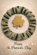 St Pattys gold clover 14 inch wreath